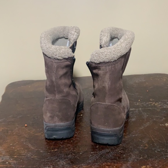Sorel winter boots - Picture 2 of 8